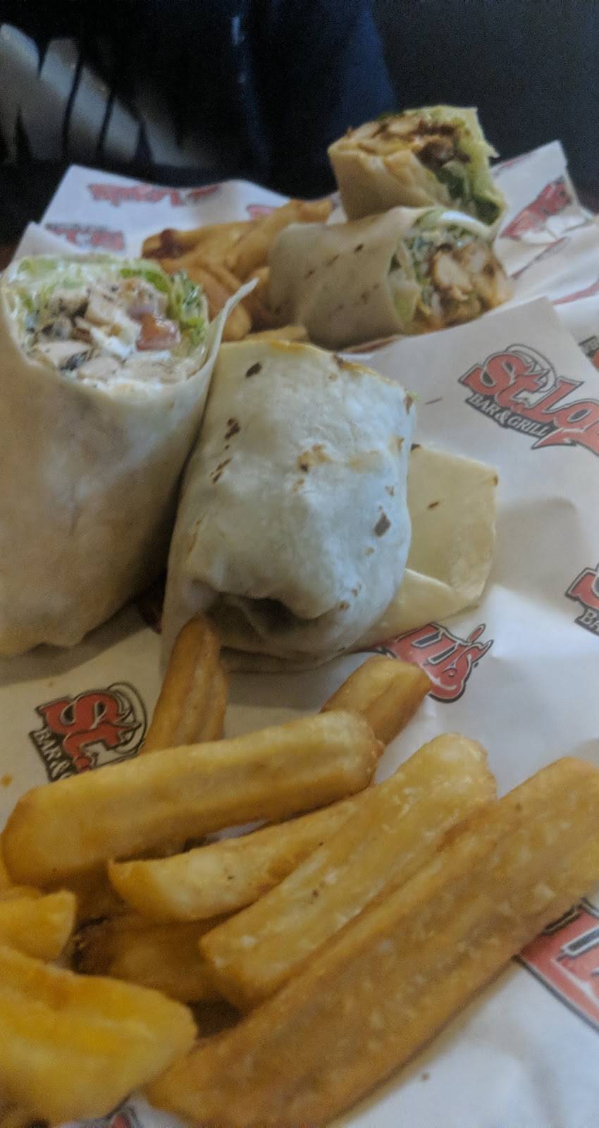 St. Louis Bar & Grill | restaurant | 10061 McLaughlin Rd N Unit 1, Brampton, ON L7A 2X5, Canada | 9054950111 OR +1 905-495-0111