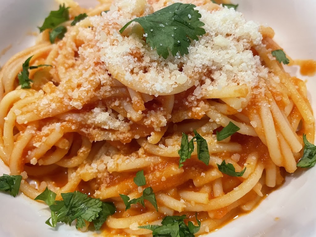 Donna Pasta | restaurant | 2249 W Hillsboro Blvd, Deerfield Beach, FL 33442, USA | 5615429682 OR +1 561-542-9682