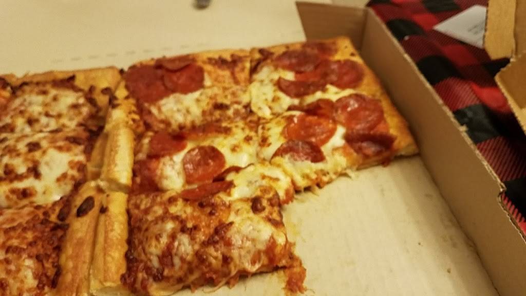 Pizza Hut | restaurant | 11300 US-290 #320, Manor, TX 78653, USA | 5122435151 OR +1 512-243-5151