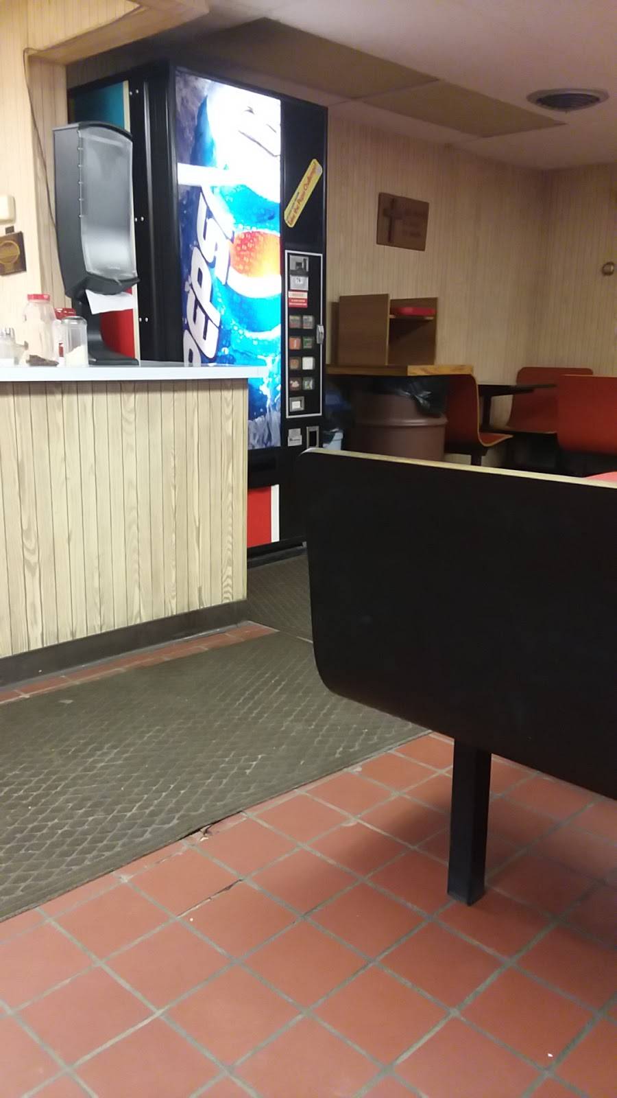 Jean-Os Pizzeria | restaurant | 5319 E Pleasant Valley Blvd, Tyrone, PA 16686, USA | 8146845730 OR +1 814-684-5730