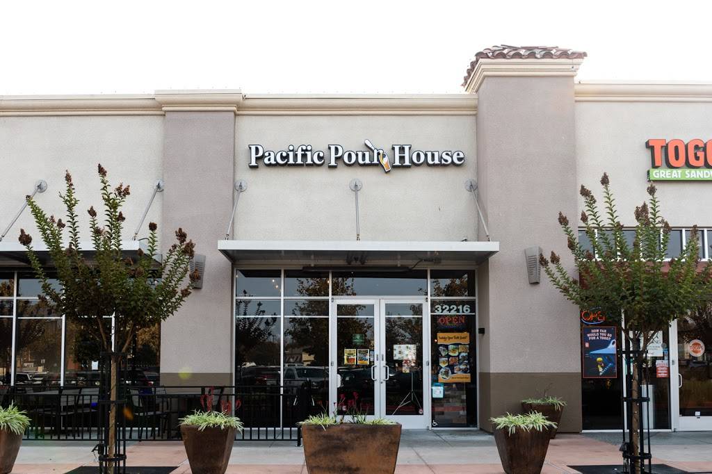 Pacific PourHouse | restaurant | 32216 Dyer St, Union City, CA 94587, USA | 5107687333 OR +1 510-768-7333