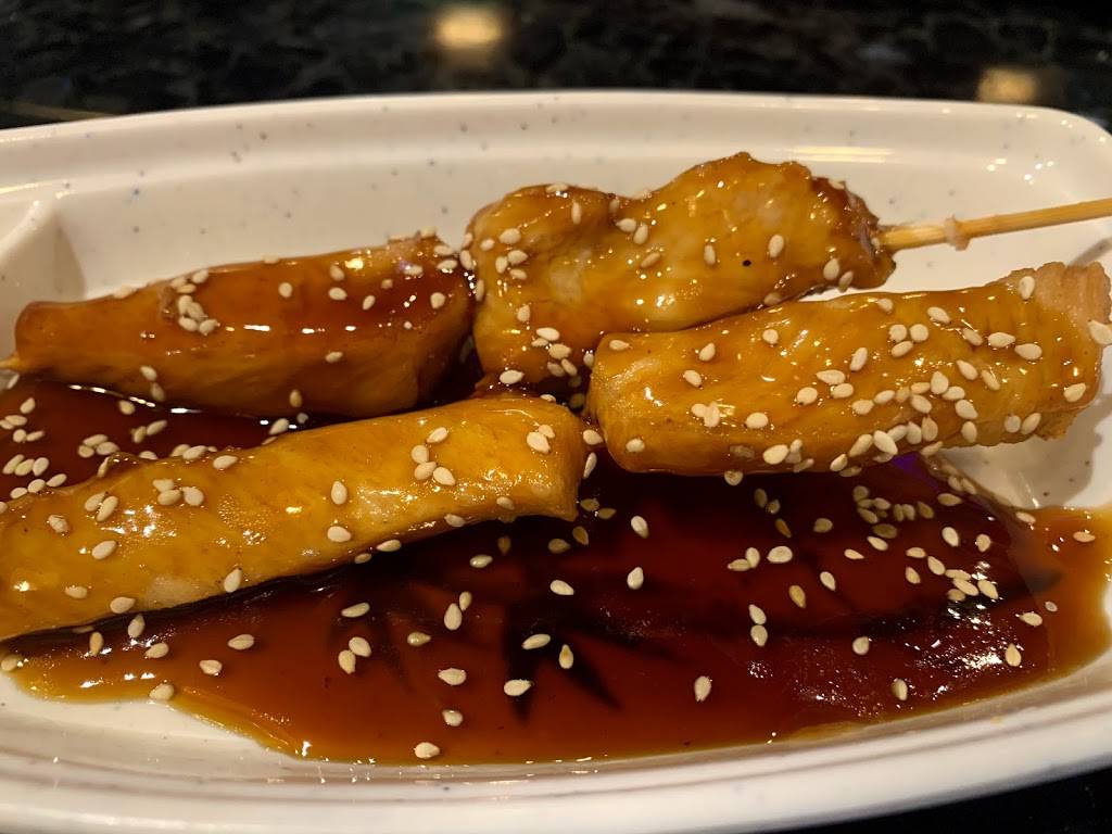 Sushi World | restaurant | 6251 McCormick Blvd, Chicago, IL 60659, USA | 7739777189 OR +1 773-977-7189