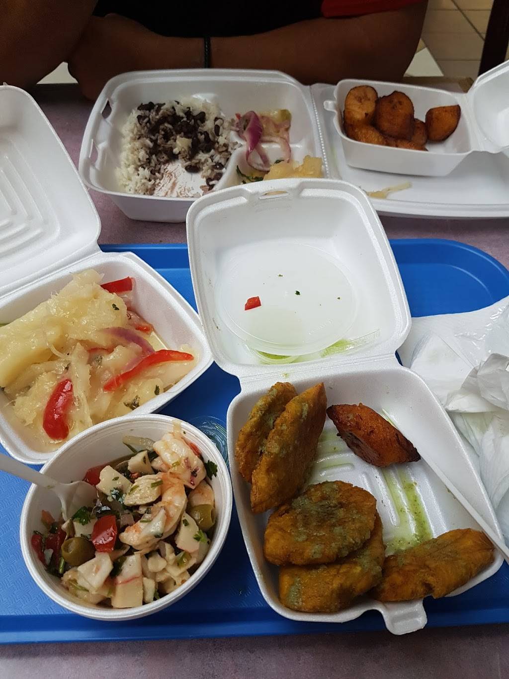 Emilio’s Place | restaurant | 344 Stroud Mall, Stroudsburg, PA 18360, USA | 5706648262 OR +1 570-664-8262