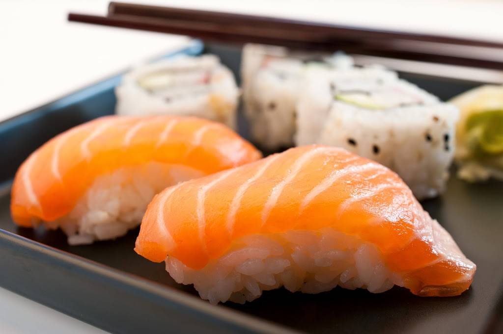 Simply Sushi | restaurant | 7117 S Redwood Rd, West Jordan, UT 84084, USA | 8016767008 OR +1 801-676-7008