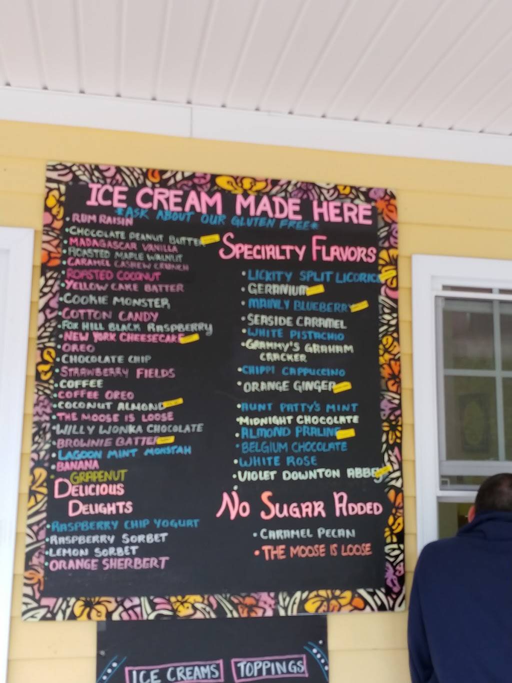 Sugar & Ice Creamery | meal takeaway | 146 Calef Hwy, Barrington, NH 03825, USA | 6033351140 OR +1 603-335-1140