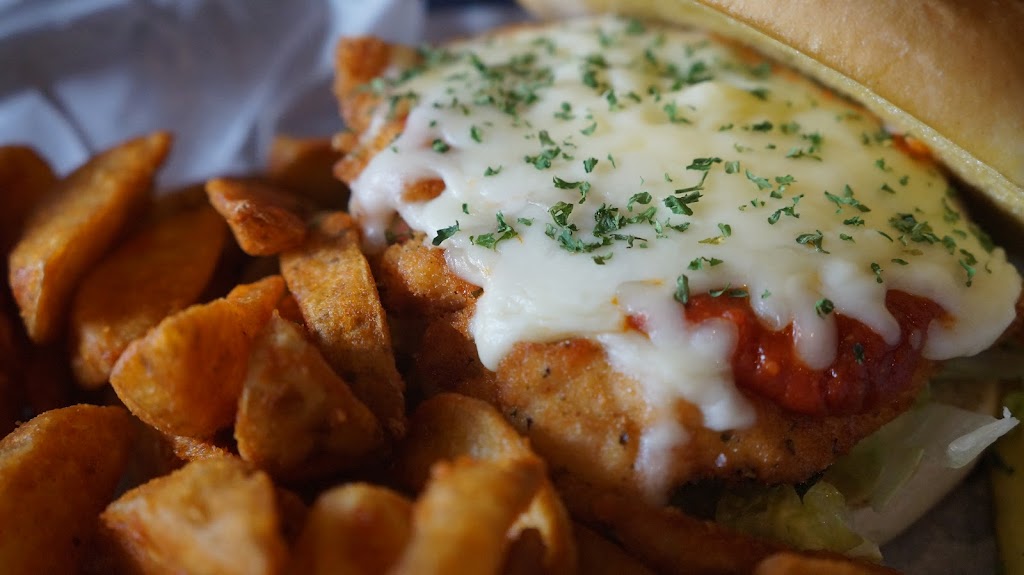 Badger Burger Company Brookfield | restaurant | 12455 W Capitol Dr Unit C, Brookfield, WI 53005, USA | 2626493664 OR +1 262-649-3664