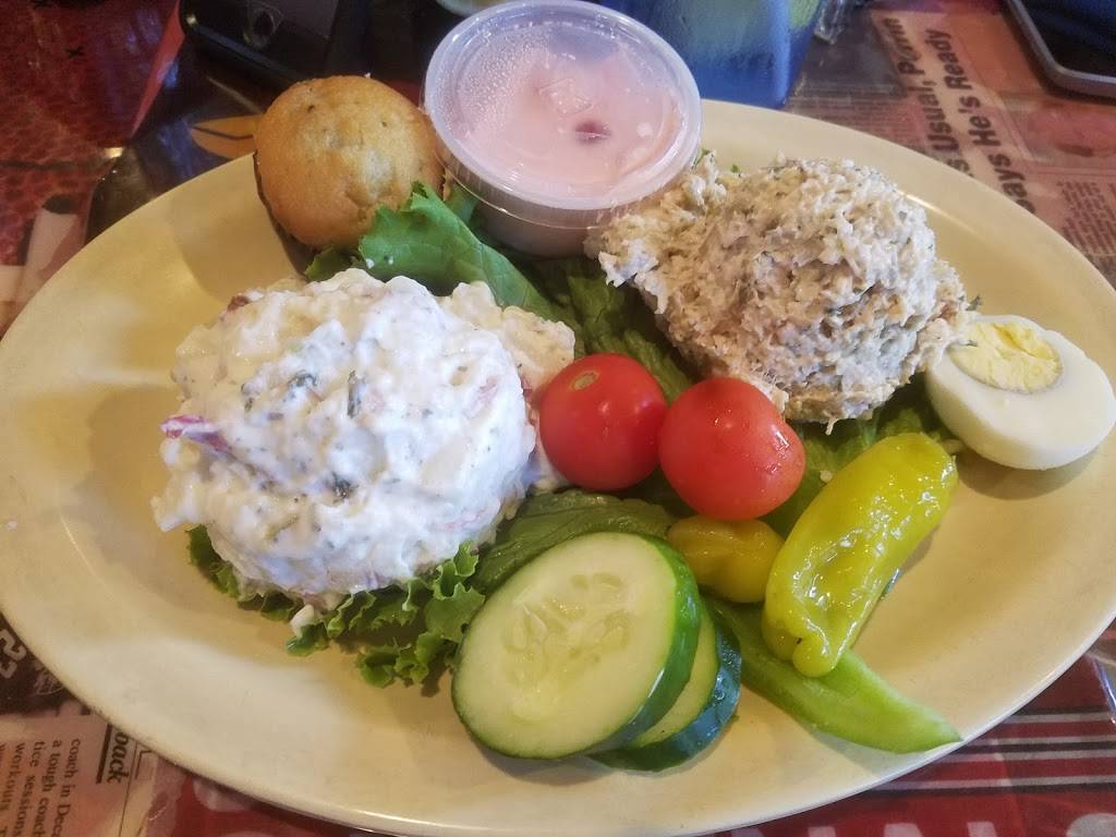 b.b. Perrins Sports Grille | restaurant | 608 Holly St NE, Decatur, AL 35601, USA | 2563551045 OR +1 256-355-1045