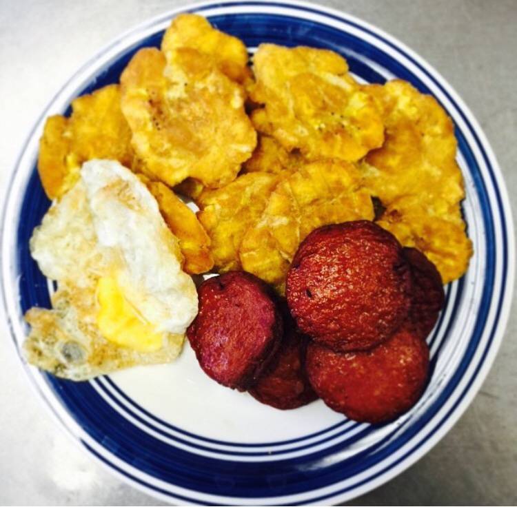 La Parada Latina | restaurant | 2177 PA-611, Swiftwater, PA 18370, USA | 5702438282 OR +1 570-243-8282