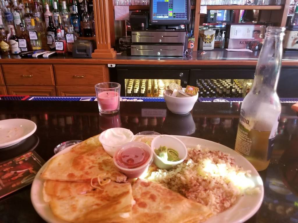 Two Chef’s Restaurant - Bar - Catering | restaurant | 3 S Center St, Bensenville, IL 60106, USA | 6307666030 OR +1 630-766-6030