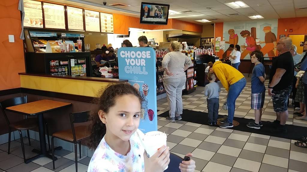 Dunkin | bakery | 189 Hartford Ave, Bellingham, MA 02019, USA | 5089662925 OR +1 508-966-2925