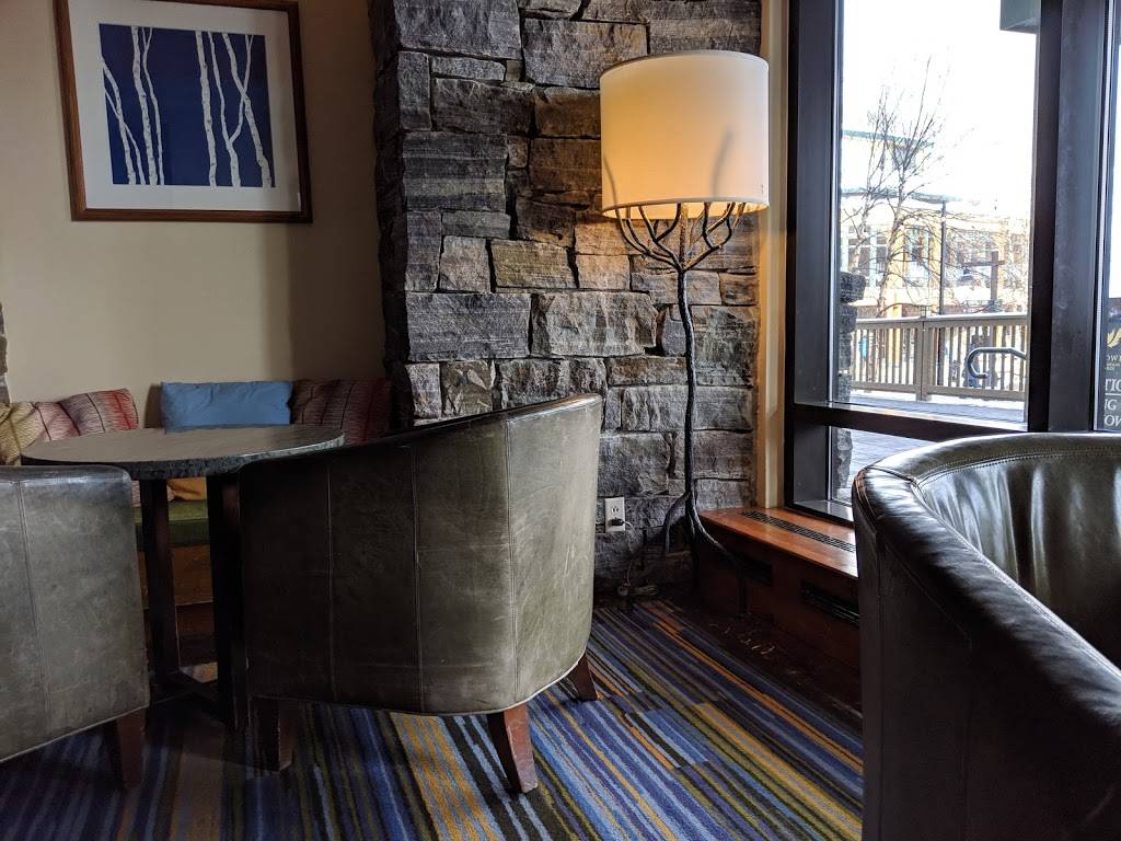 Hourglass | restaurant | 7412 Mountain Rd, Stowe, VT 05672, USA | 8022533560 OR +1 802-253-3560