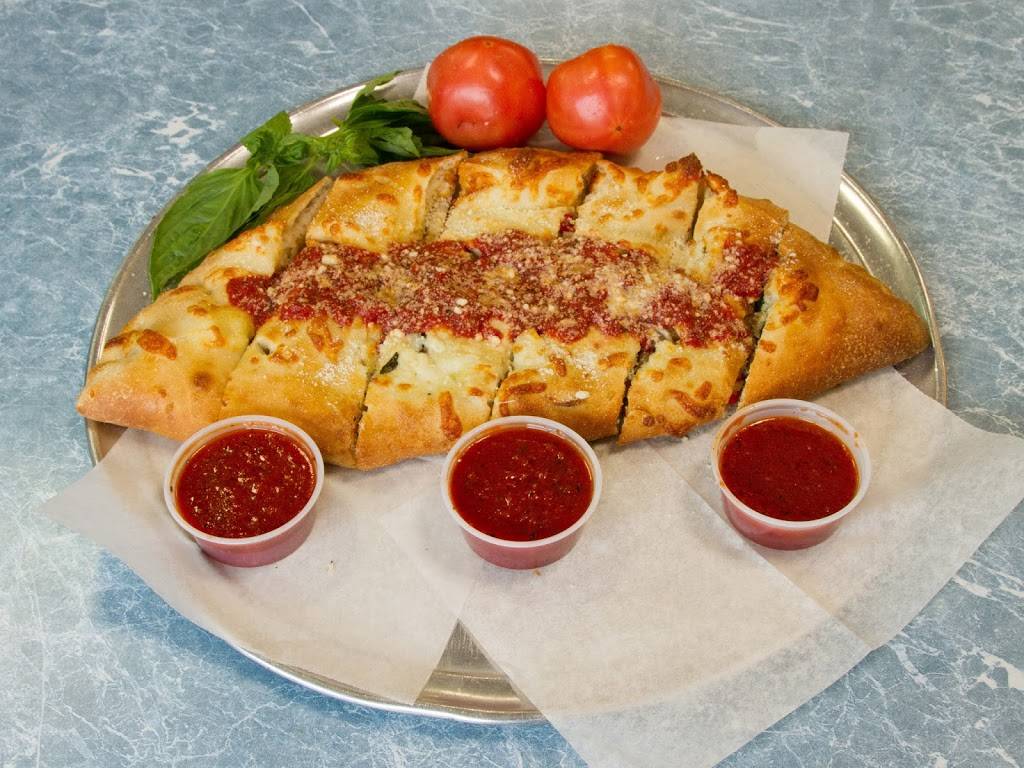 carusos pizza center | restaurant | 235 Union St, Lynn, MA 01901, USA | 7815999494 OR +1 781-599-9494