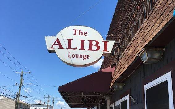 Alibi Lounge | night club | 137 Wilson St, Manchester, NH 03103, USA | 6039453867 OR +1 603-945-3867