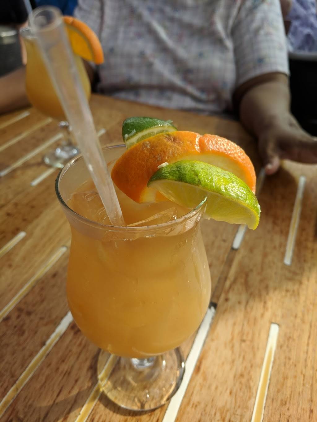 World Famous | restaurant | 711 Pacific Beach Dr, San Diego, CA 92109, USA | 8582723100 OR +1 858-272-3100