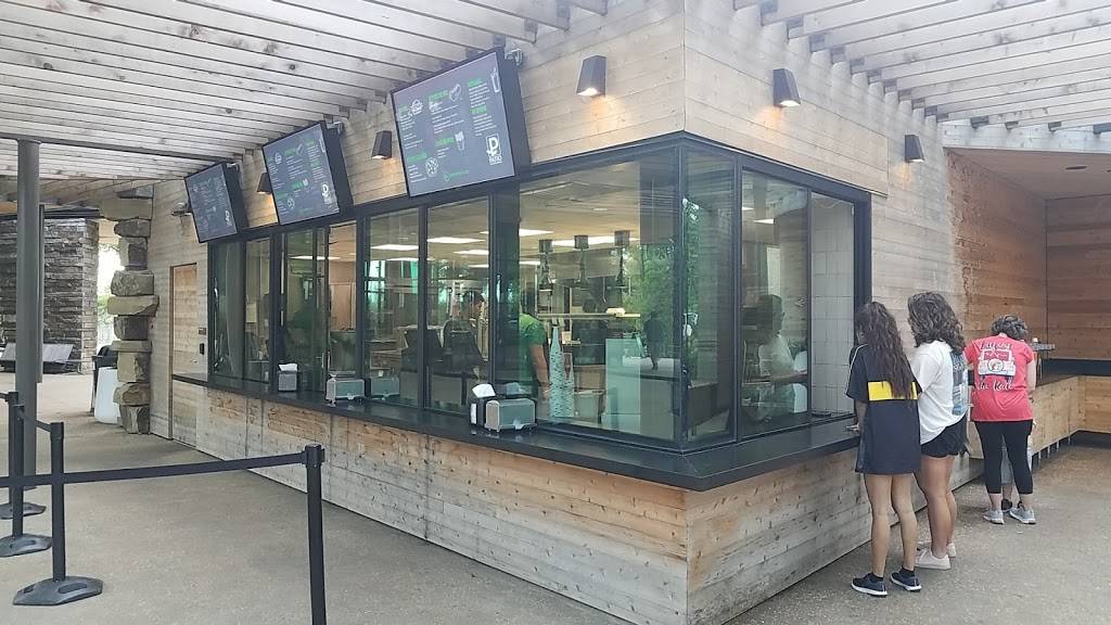 The Patio | restaurant | 2650 S John Williams Way E, Tulsa, OK 74114, USA | 9187791000 OR +1 918-779-1000