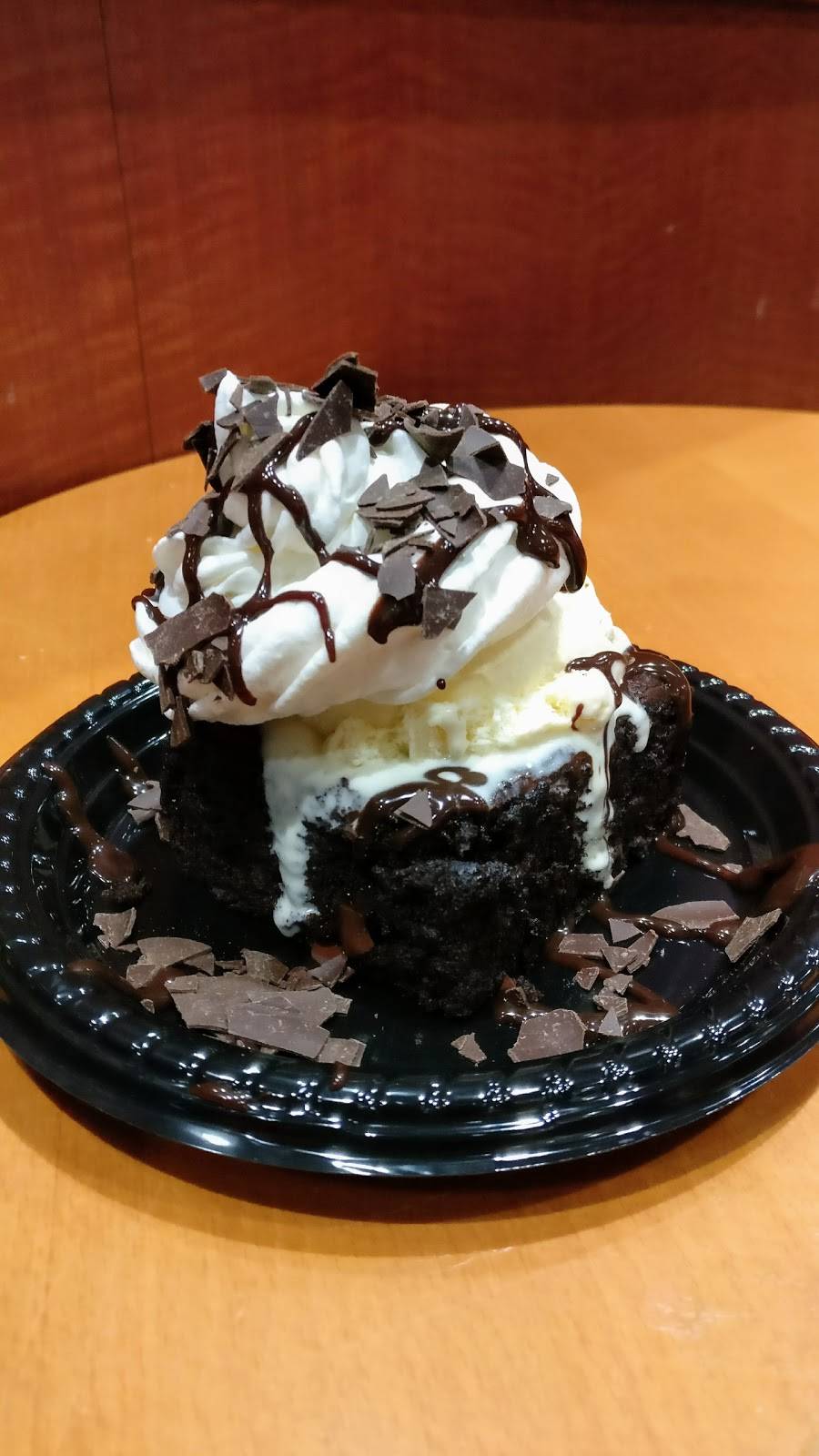 Cold Stone Creamery | bakery | 7080 Mannheim Rd, Rosemont, IL 60018, USA | 8478246670 OR +1 847-824-6670