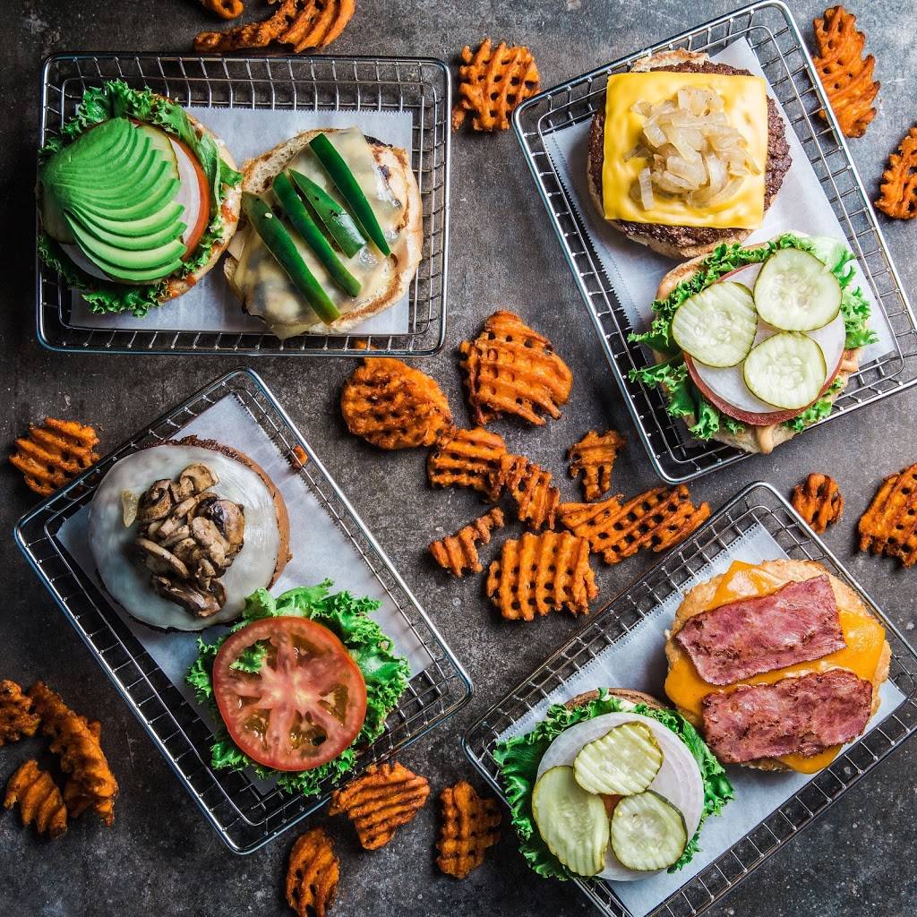 Burger Boss | restaurant | 6800 CA-1, Newport Beach, CA 92663, USA | 7148825858 OR +1 714-882-5858