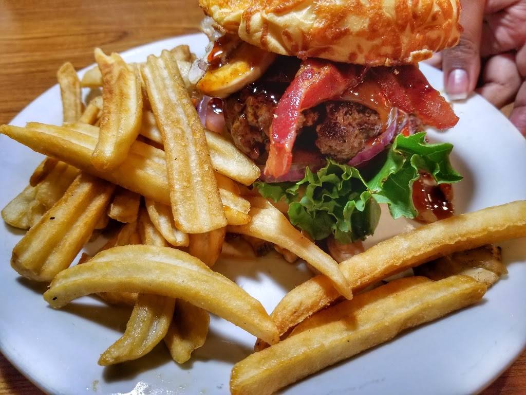 Dennys | restaurant | 12100 W Sunrise Blvd, Plantation, FL 33323, USA | 9544750203 OR +1 954-475-0203