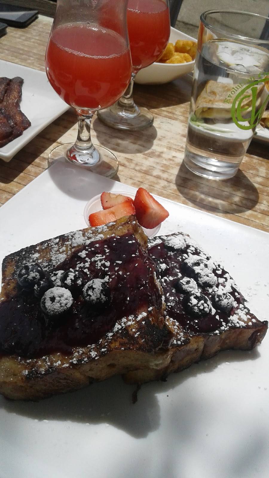 Devils Den | restaurant | 1148 S 11th St, Philadelphia, PA 19147, USA | 2153390855 OR +1 215-339-0855