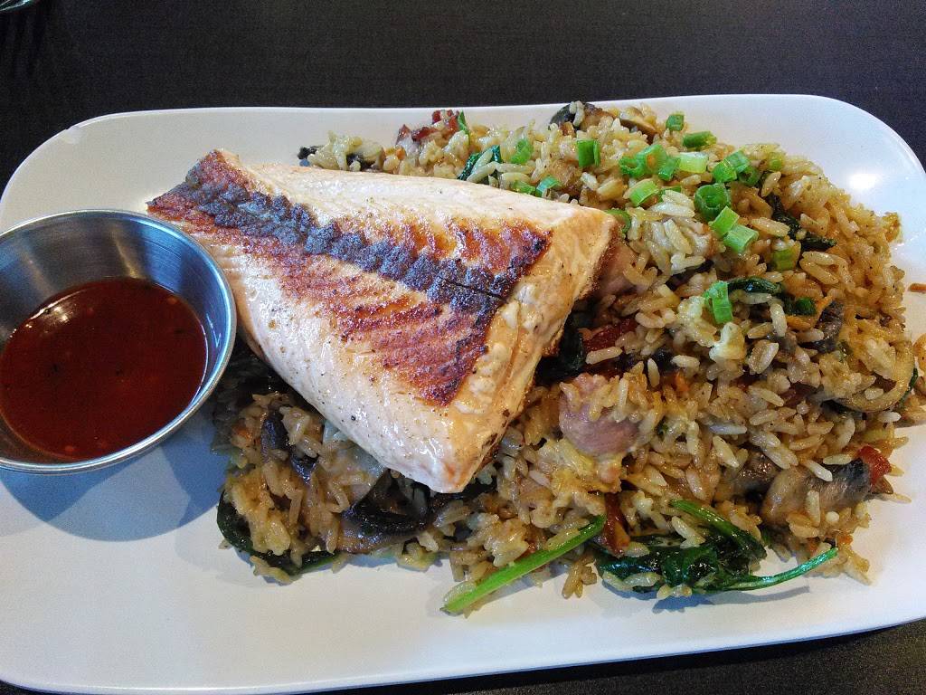 Genghis Grill | restaurant | 3530 NW Centre Dr #150, Fort Worth, TX 76135, USA | 8172372680 OR +1 817-237-2680