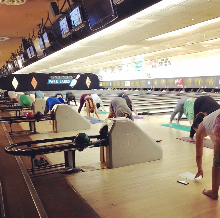 10 Park Lanes | restaurant | 1700 Montford Dr, Charlotte, NC 28209, USA | 7045237633 OR +1 704-523-7633