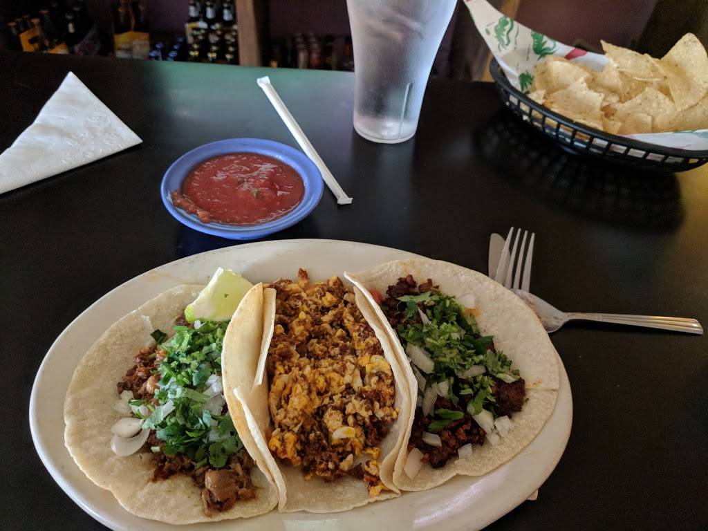 Jasmines Restaurant | restaurant | 2463 E State Hwy 71 Service Rd, Del Valle, TX 78617, USA | 5123892800 OR +1 512-389-2800