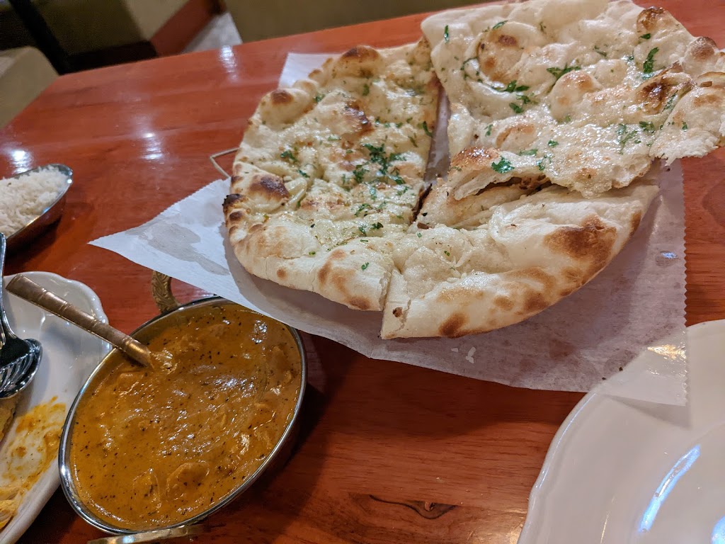 Indian Oven | restaurant | 2406 Paramount Blvd, Amarillo, TX 79109, USA | 8063353600 OR +1 806-335-3600