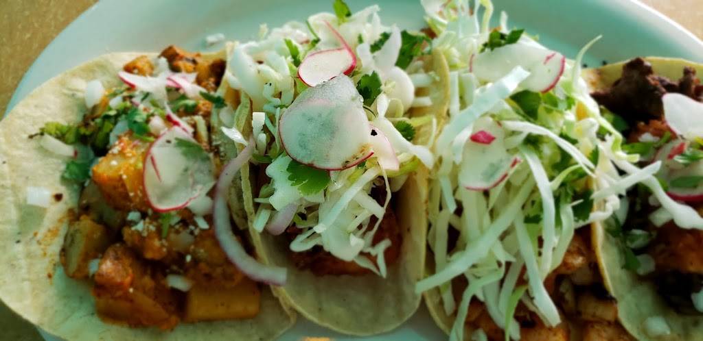 Deep South Taco | restaurant | 1707 Hertel Ave, Buffalo, NY 14216, USA | 7162358464 OR +1 716-235-8464