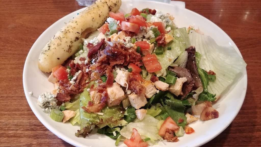 Jakes City Grille | restaurant | 3005 Harbor Ln N, Plymouth, MN 55447, USA | 7635591595 OR +1 763-559-1595