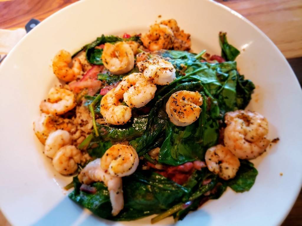 BJs Restaurant & Brewhouse | restaurant | 15701 Emerald Way, Bowie, MD 20716, USA | 3018502300 OR +1 301-850-2300