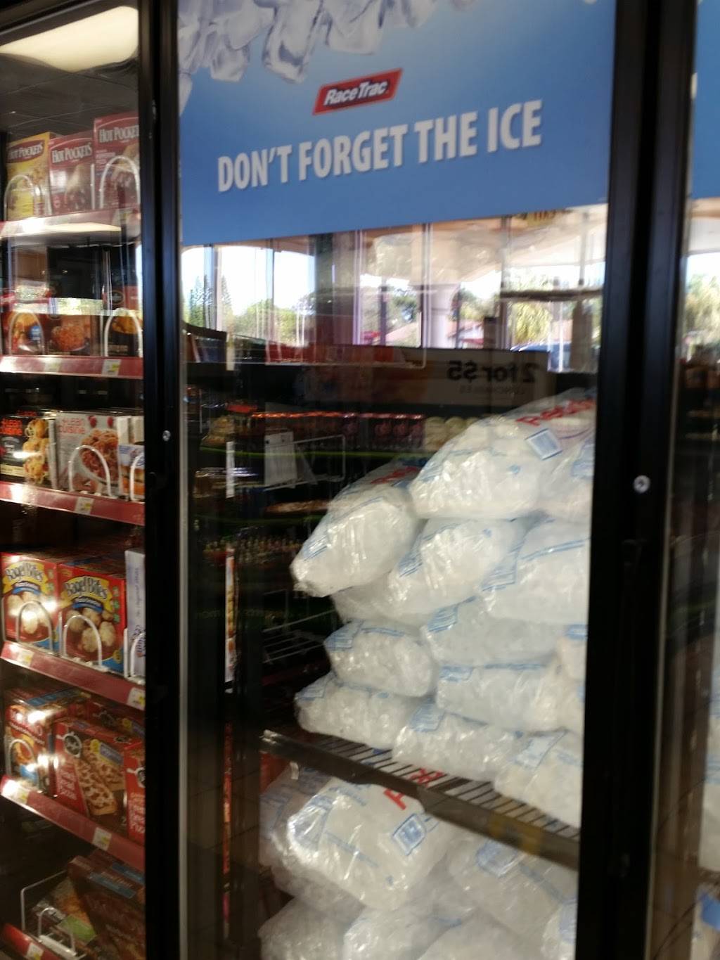 RaceTrac | cafe | 111 12th Ave E, Bradenton, FL 34208, USA | 9417467299 OR +1 941-746-7299