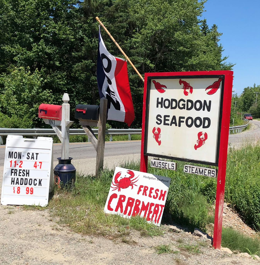 Hodgdons Seafood | restaurant | 1065 Tremont Rd, Seal Cove, ME 04674, USA | 2076692343 OR +1 207-669-2343