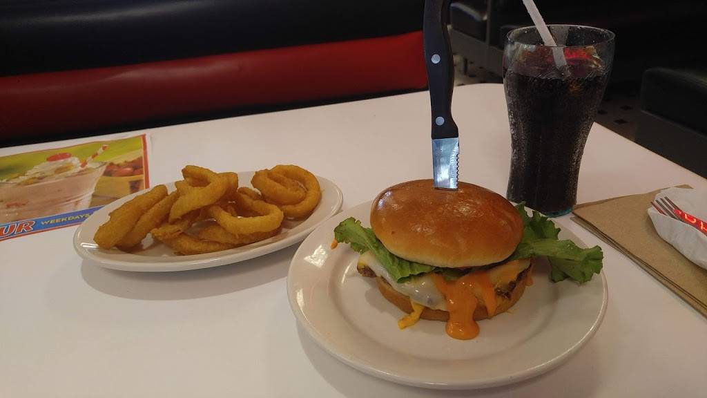 Steak n Shake | restaurant | 4500 S US Hwy 17 92, Casselberry, FL 32707, USA | 4072605225 OR +1 407-260-5225