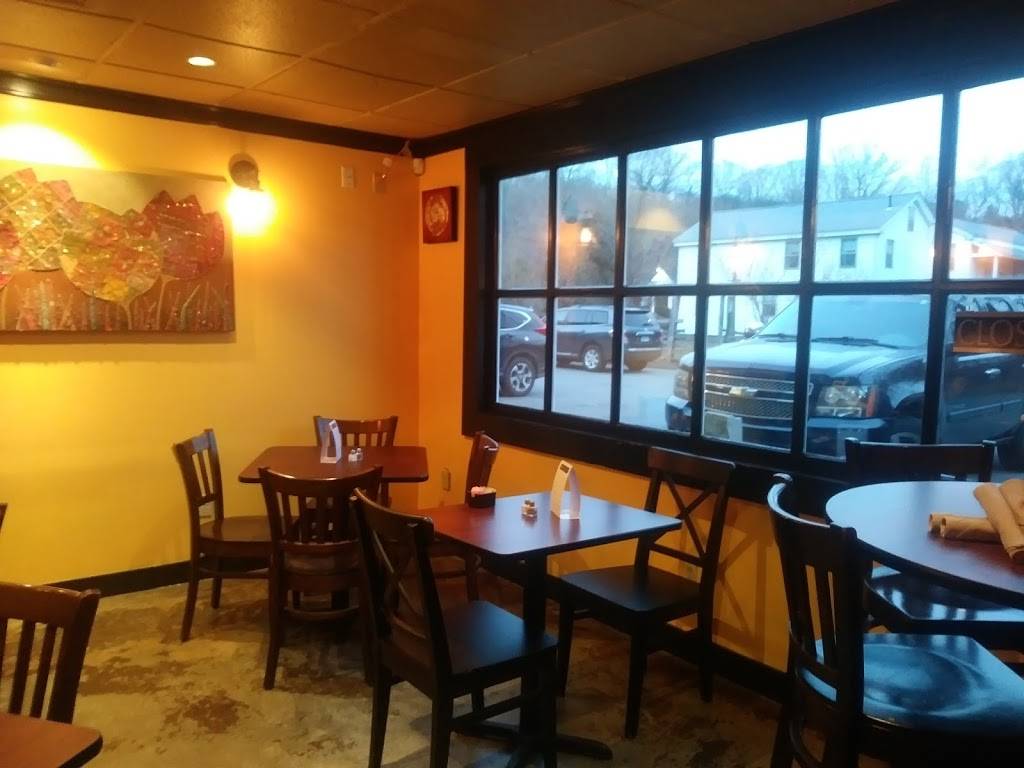 Thai Riverside | restaurant | 4 Water St, Chester, CT 06412, USA | 8603224545 OR +1 860-322-4545