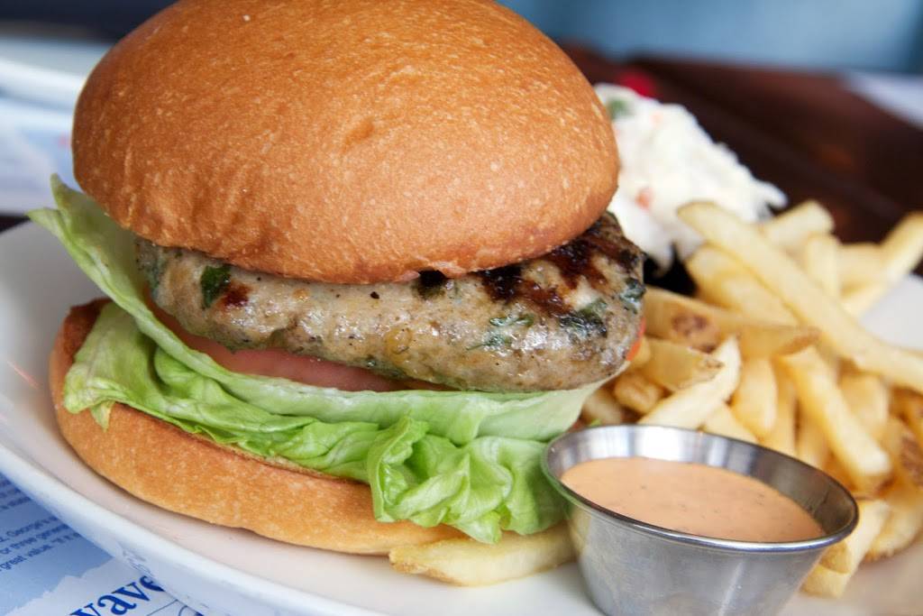 Legal Sea Foods | restaurant | Boston Logan International Airport (BOS), Terminal E, 1 Harborside Dr, Boston, MA 02128, USA | 6174758785 OR +1 617-475-8785