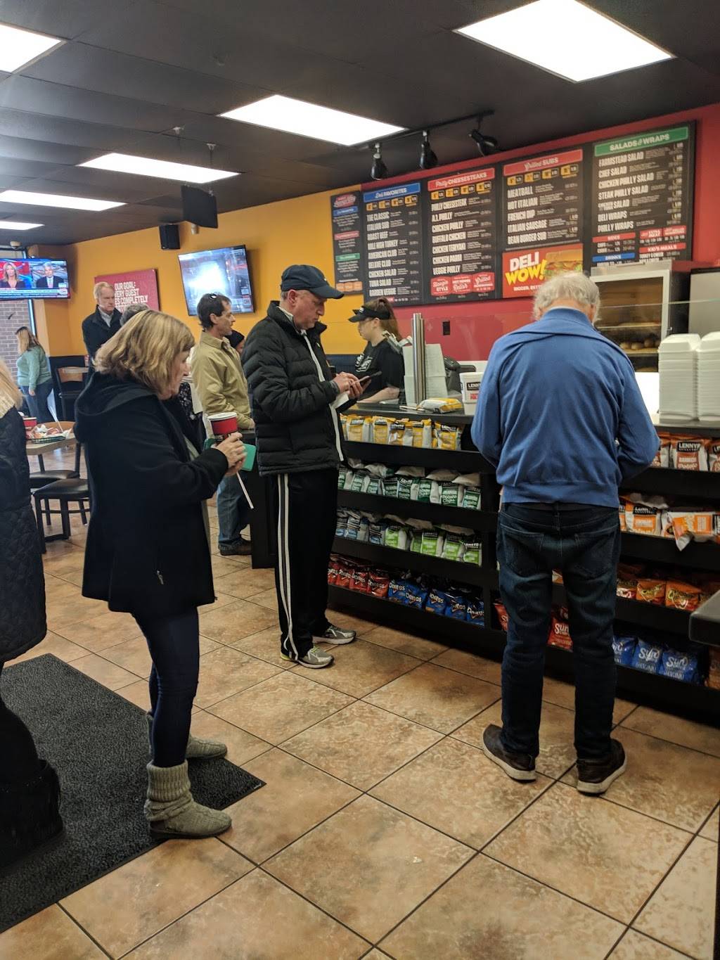 Lennys Grill & Subs | meal takeaway | 6300 Poplar Ave #111, Memphis, TN 38119, USA | 9017612403 OR +1 901-761-2403