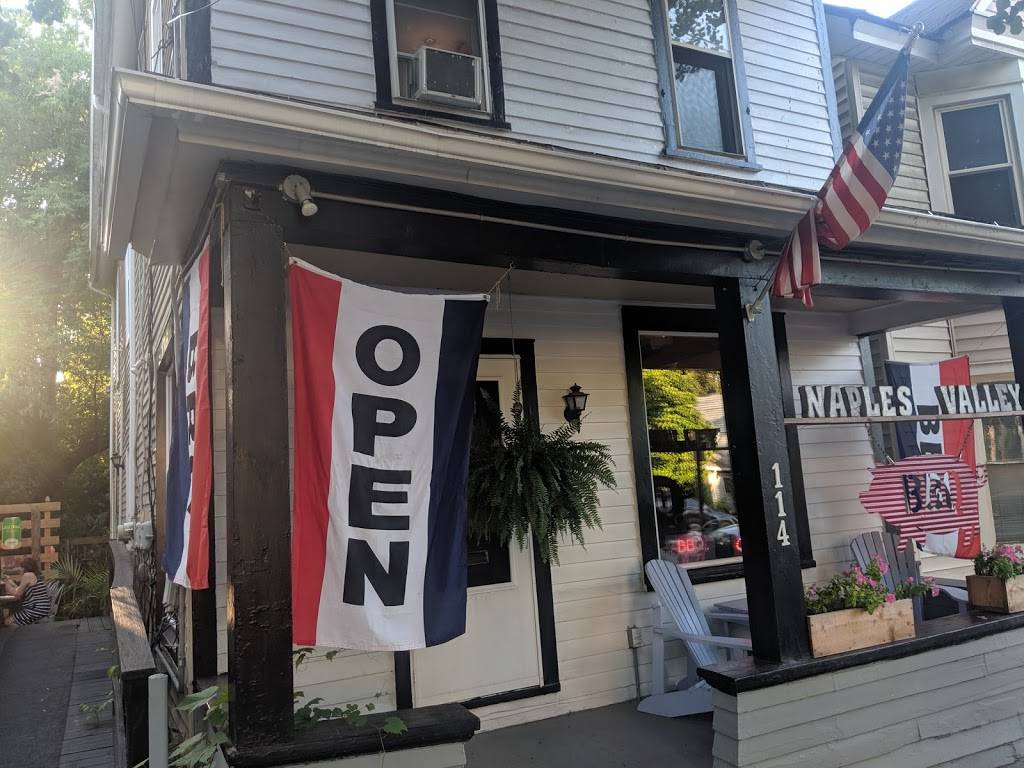 Naples Valley BBQ | restaurant | 114 N Main St, Naples, NY 14512, USA | 5856290539 OR +1 585-629-0539