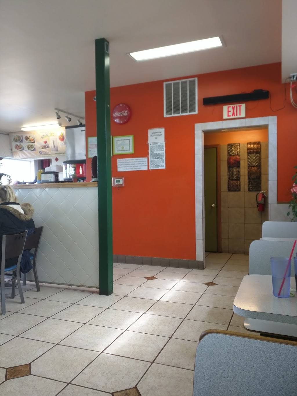 Kikos Authentic Mexican Food | restaurant | 290 N Main St, Brighton, CO 80601, USA | 3036590262 OR +1 303-659-0262