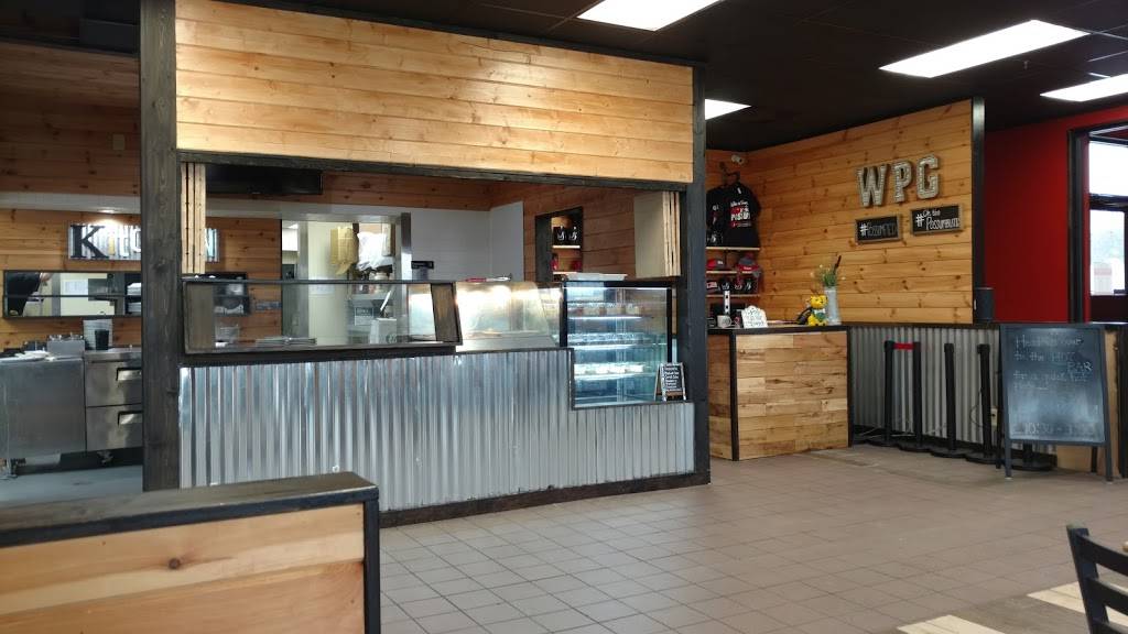 SPARTA White Possum Grille | restaurant | 171 Mose Dr, Sparta, TN 38583, USA | 9317381010 OR +1 931-738-1010