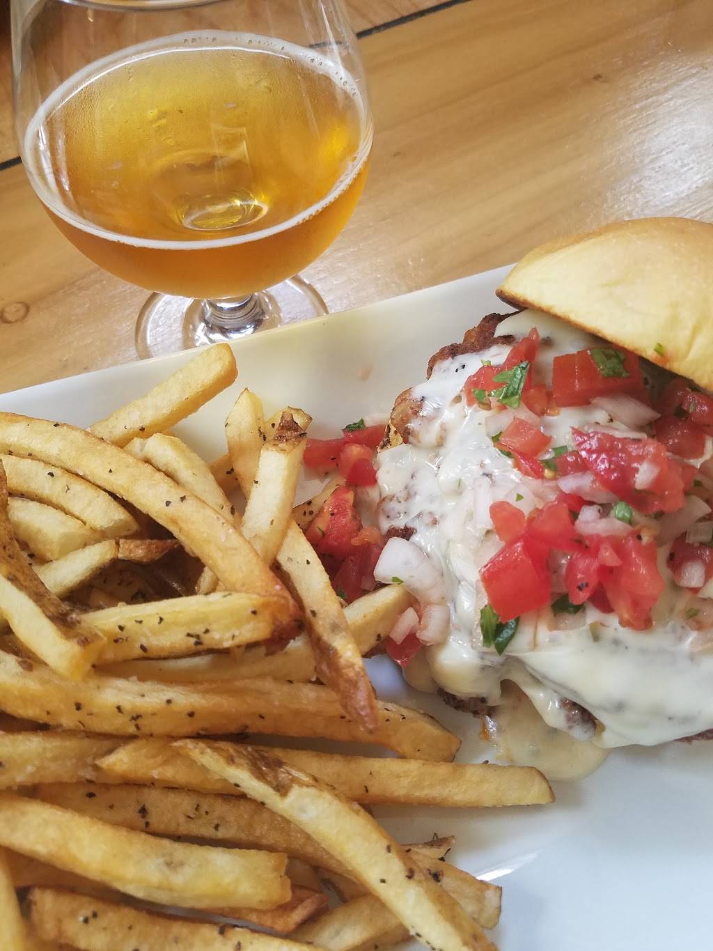 Spare No Rib | restaurant | 2200 Gravois Ave, St. Louis, MO 63104, USA | 3142028244 OR +1 314-202-8244