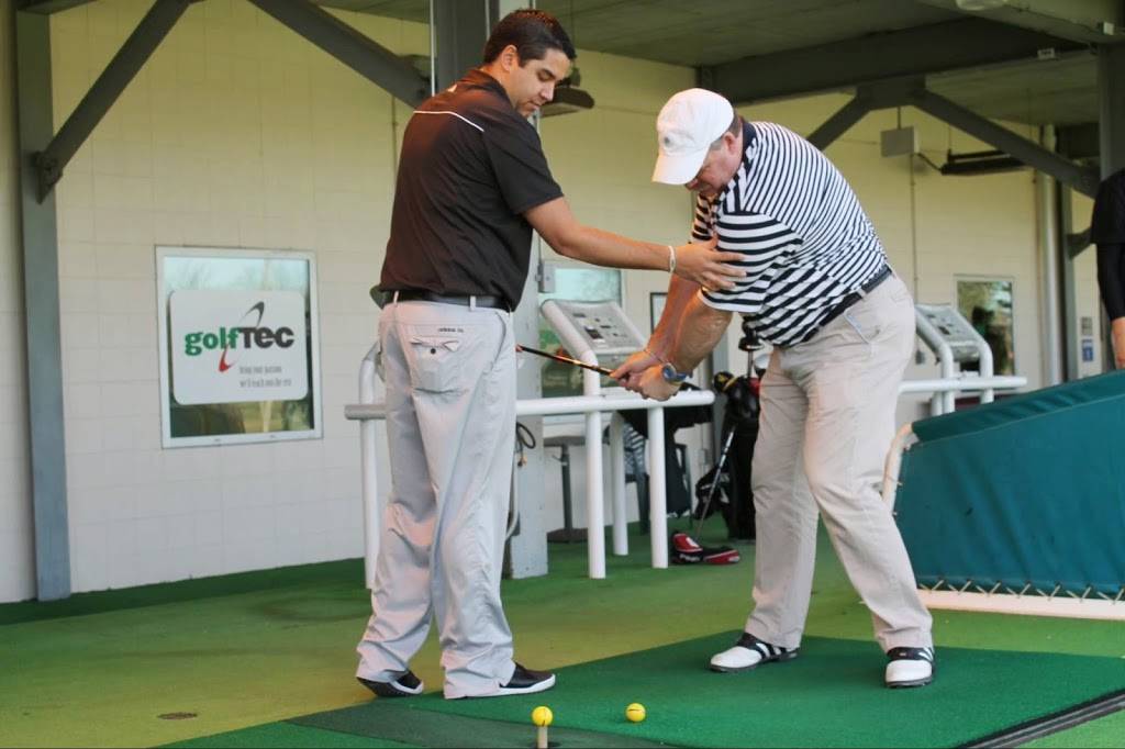 Golf Center Des Plaines | restaurant | 353 N River Rd, Des Plaines, IL 60016, USA | 8478034653 OR +1 847-803-4653