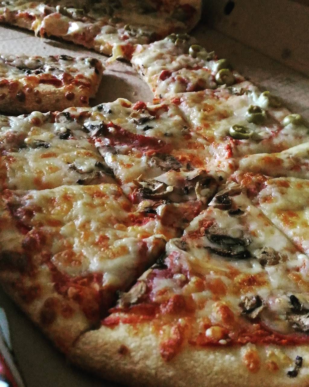 Square Boy Pizza Subs & Wings | restaurant | 355 Wentworth St W, Oshawa, ON L1J 1N6, Canada | 9057210000 OR +1 905-721-0000