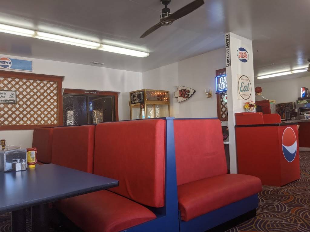 Thunderbird Burgers & Ice Cream | restaurant | 719 Main St, Towanda, KS 67144, USA | 3165366032 OR +1 316-536-6032