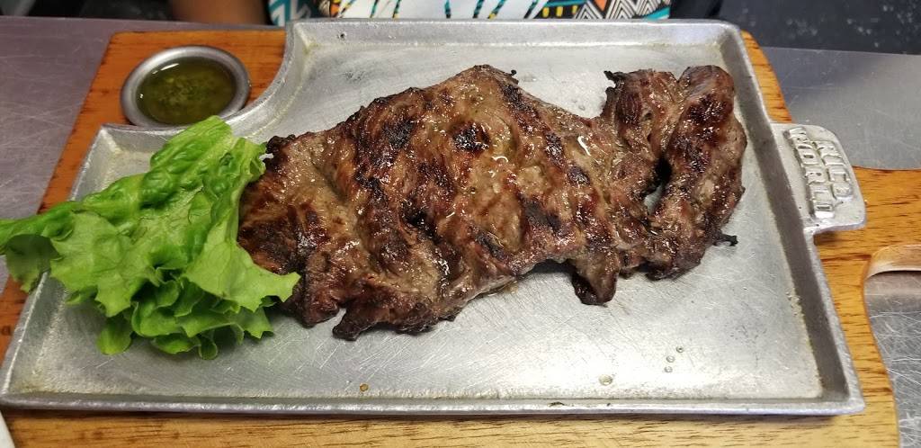 Antojitos Y Mas | restaurant | 1401 Fortune Retail Ct, Kissimmee, FL 34744, USA | 4073441150 OR +1 407-344-1150