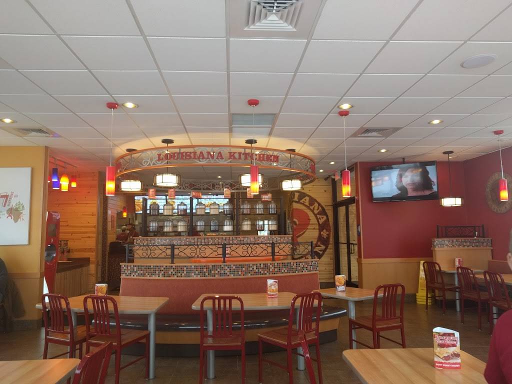 Popeyes Louisiana Kitchen | restaurant | Popeyes Louisiana Kitchen, 164 Main St, Binghamton, NY 13905, USA | 6072177233 OR +1 607-217-7233