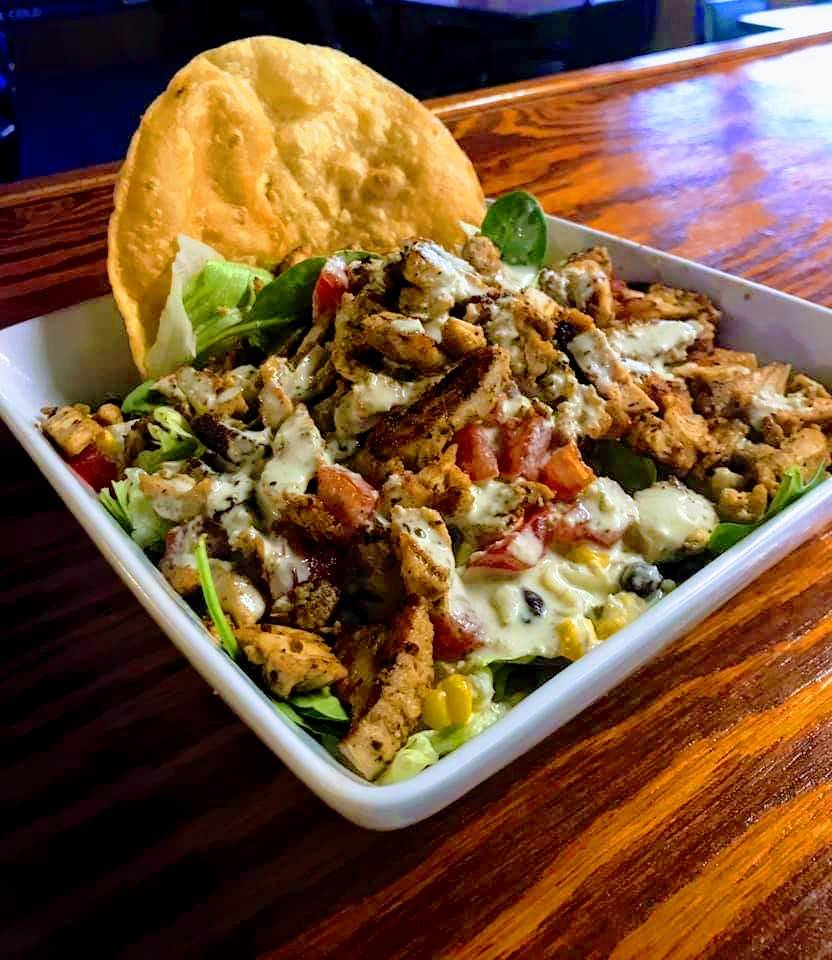 Nicks Lakeside Grill | restaurant | 2109 New Lake Rd, Spring City, TN 37381, USA | 4237100605 OR +1 423-710-0605