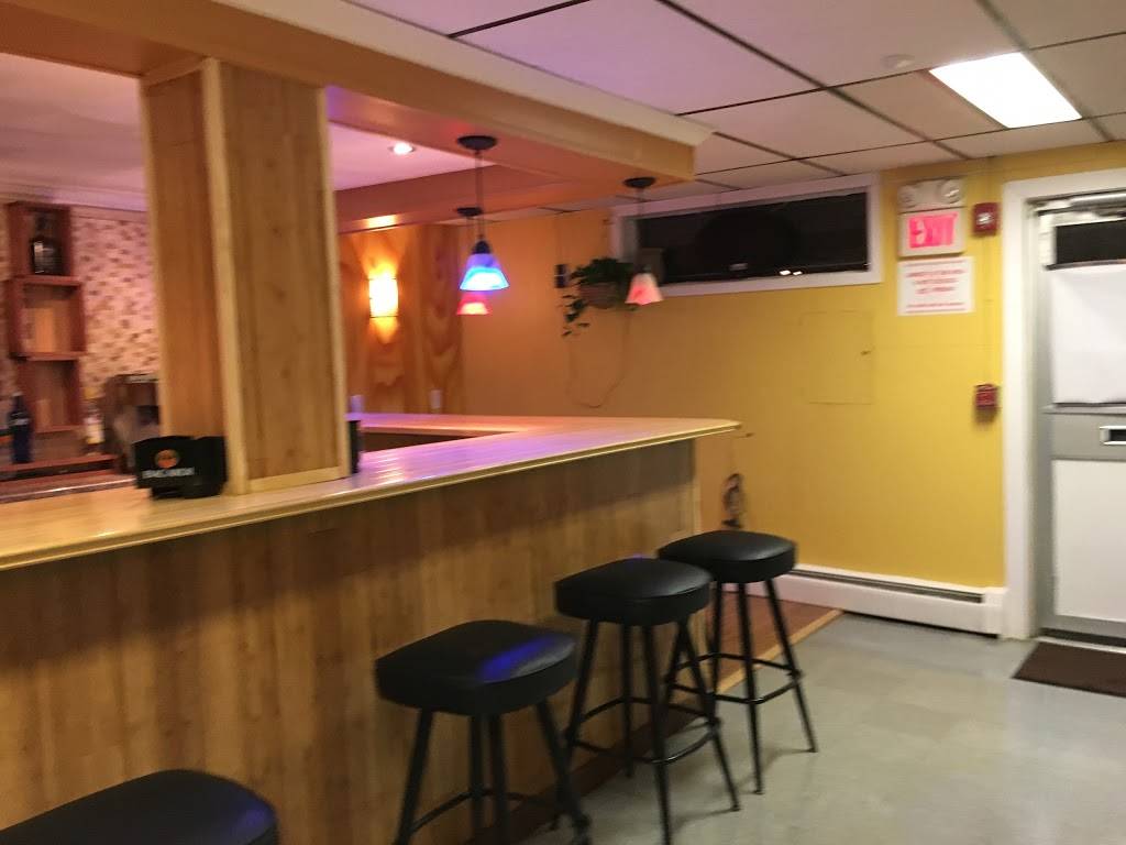 Monte Cara Restaurant | restaurant | 532 Lonsdale Ave, Pawtucket, RI 02860, USA | 4017282480 OR +1 401-728-2480