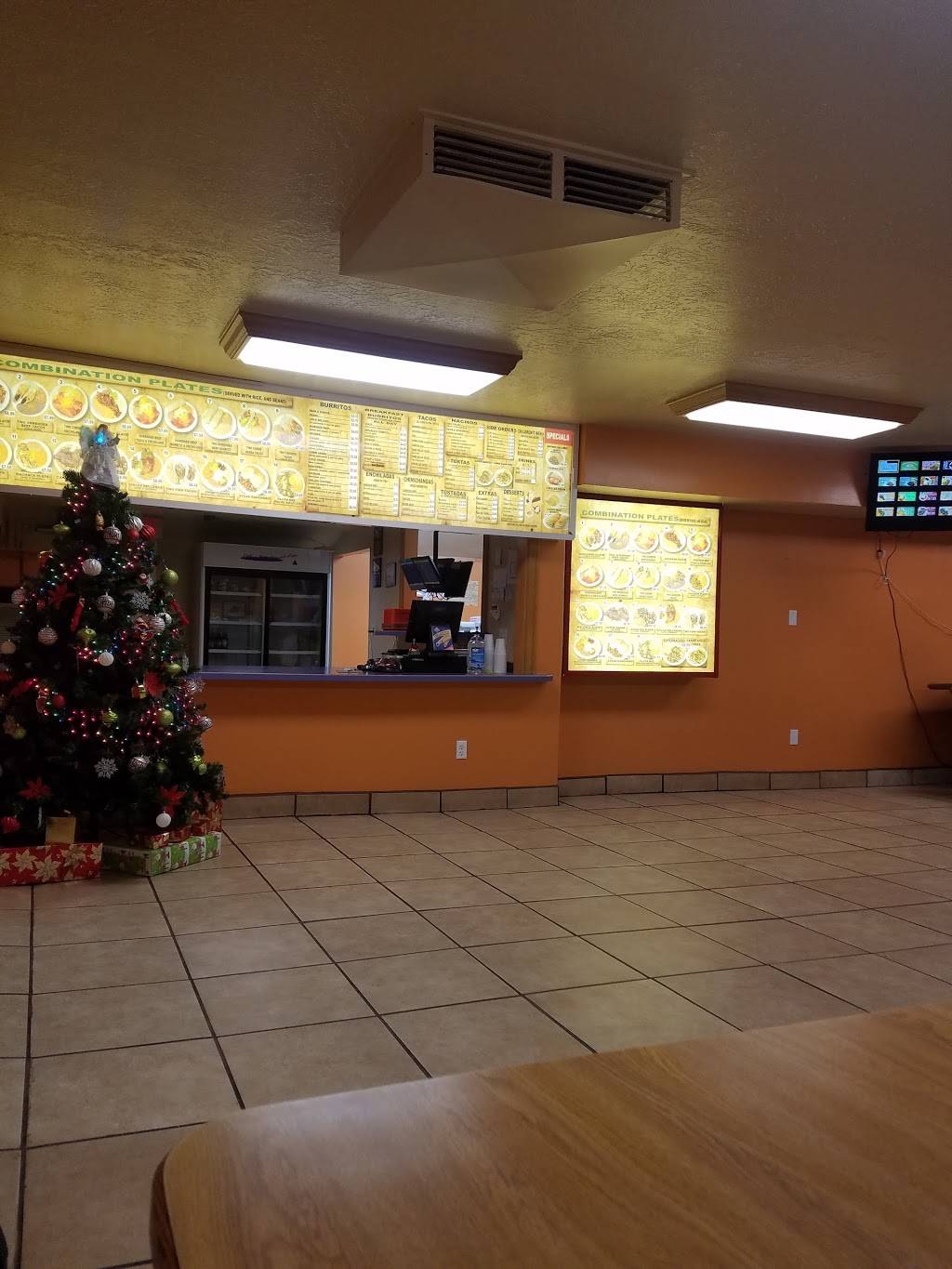 Betos Mexican Food | restaurant | 3201 S Redwood Rd, West Valley City, UT 84119, USA | 8019721881 OR +1 801-972-1881