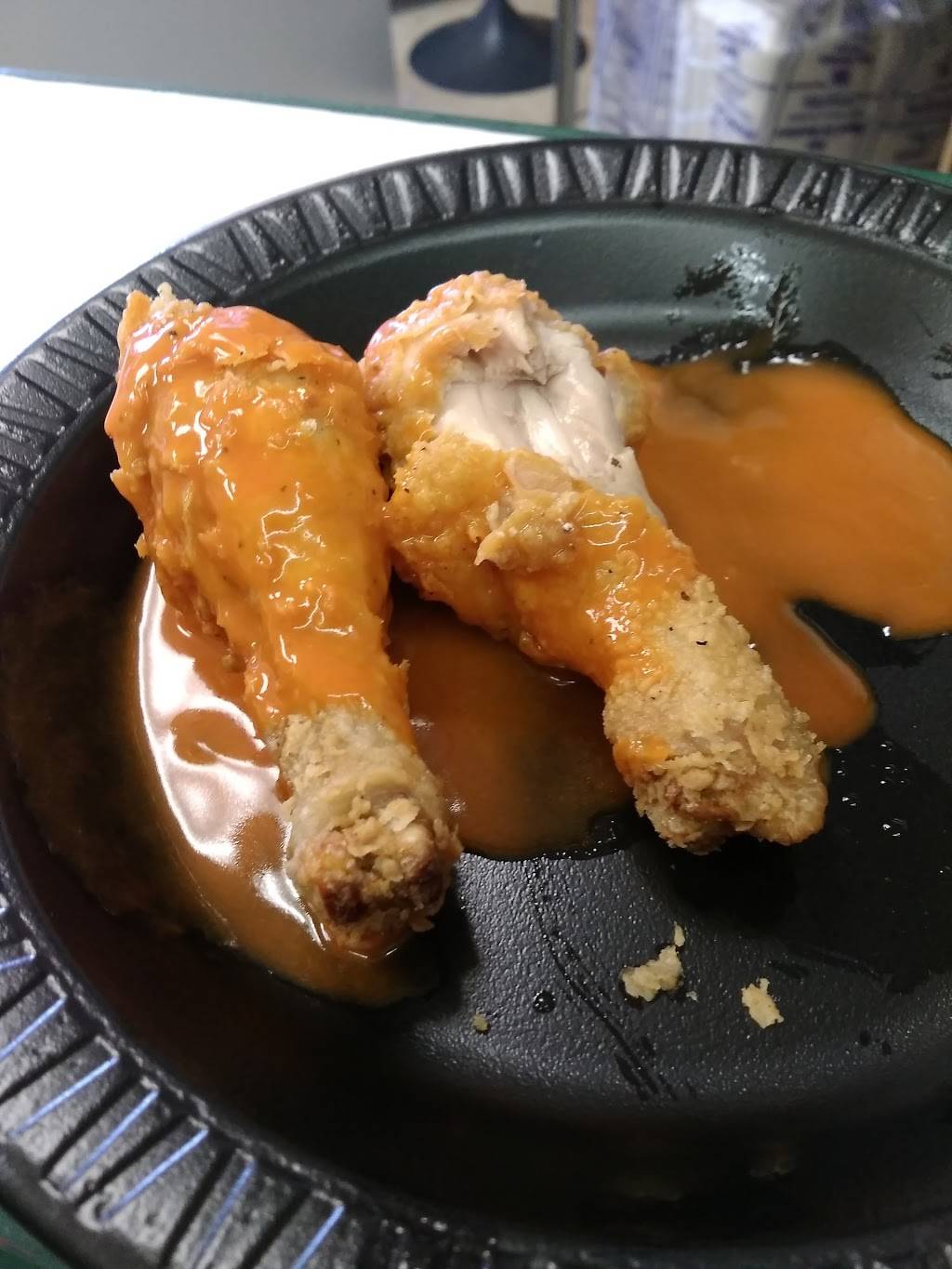 Brick Oven Pizza | restaurant | 21 N Kringle Pl, Santa Claus, IN 47579, USA | 8129372311 OR +1 812-937-2311