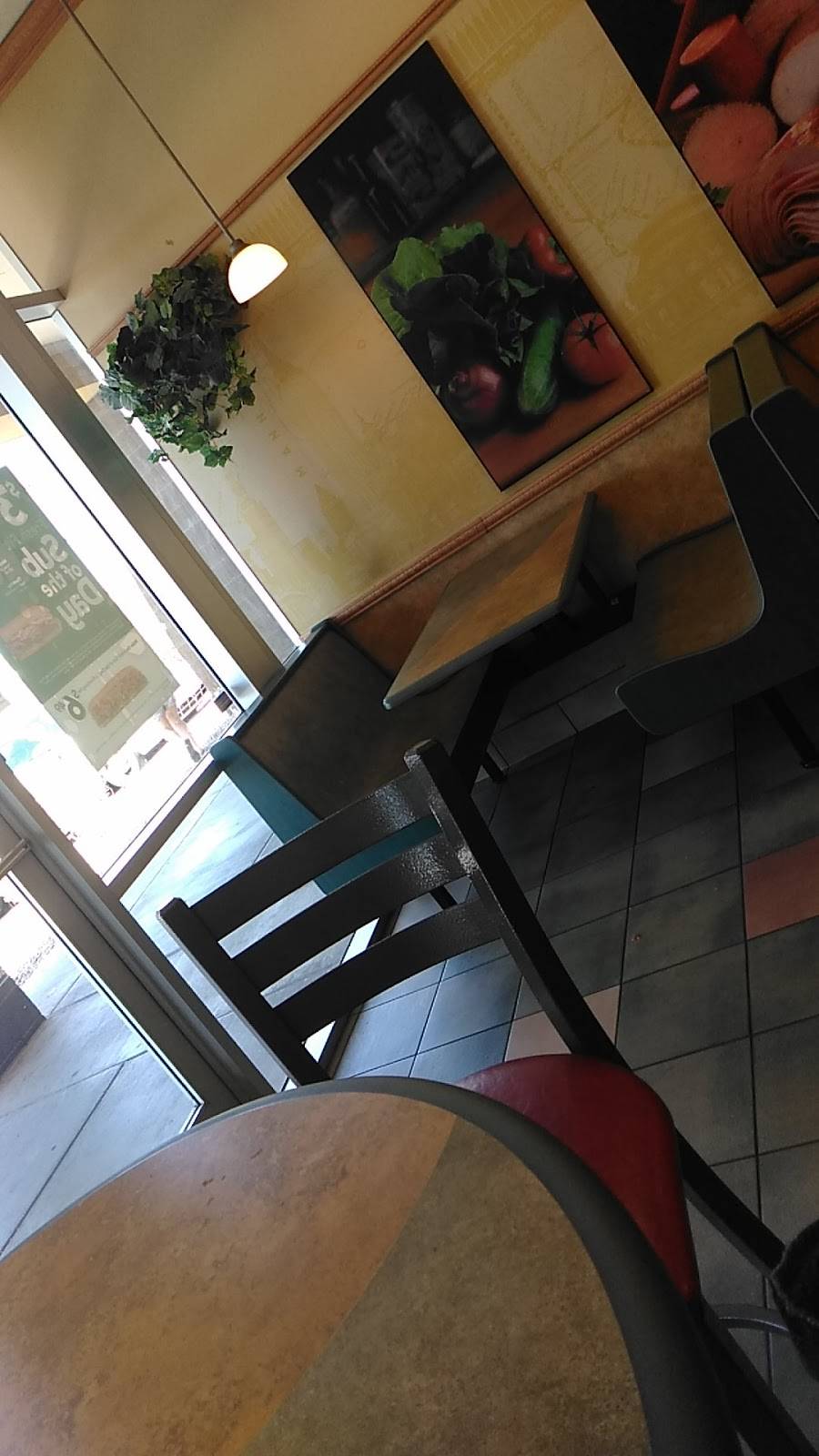 Subway Restaurants | restaurant | 21 S Signal Butte Rd Suite 102, Apache Junction, AZ 85120, USA | 4809865500 OR +1 480-986-5500